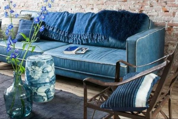Come trasformare vecchi jeans in un cuscino