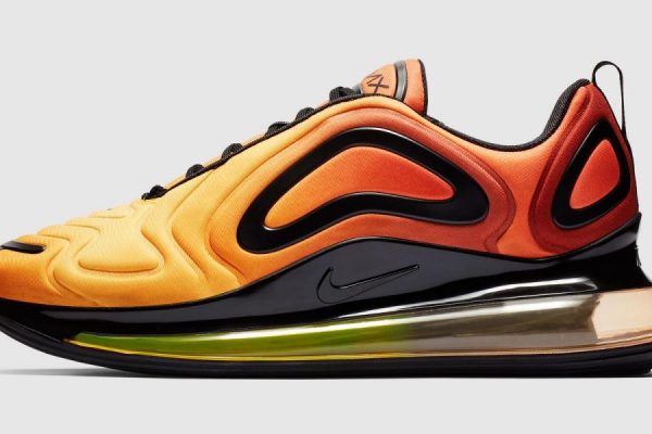 Nike Air Max 720 finalmente in vendita