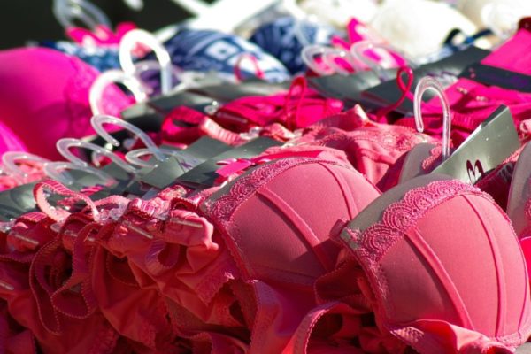 Come prendere giuste le misure per il reggiseno? Numero e lettera cosa significa?