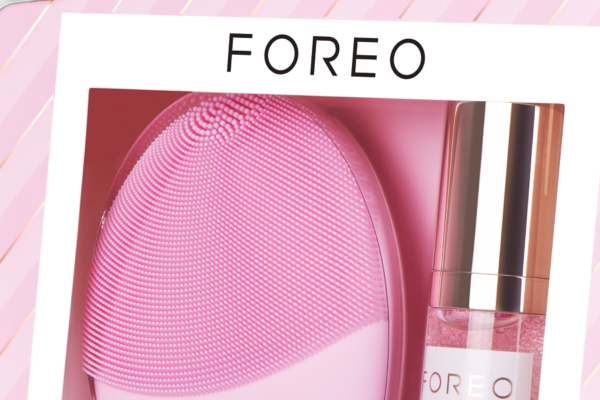 Regala Foreo per Natale la bellezza ed il benessere al primo posto