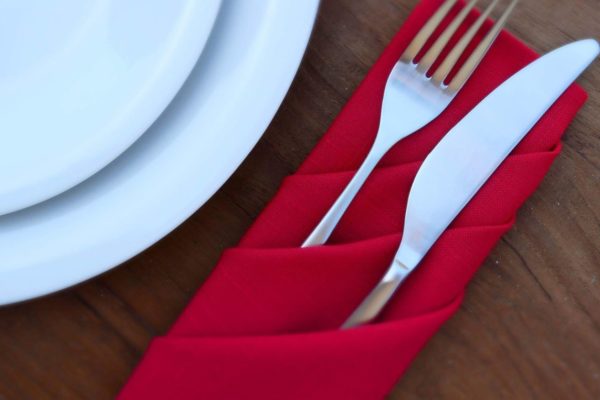 Come piegare i tovaglioli per Natale