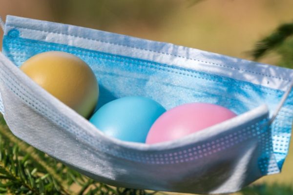 Pasqua alternativa, ecco come decorare la tavola