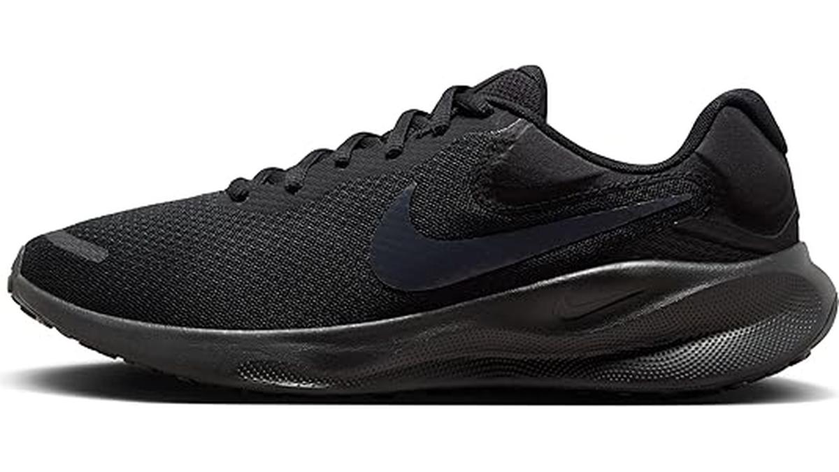 Nike Revolution 7